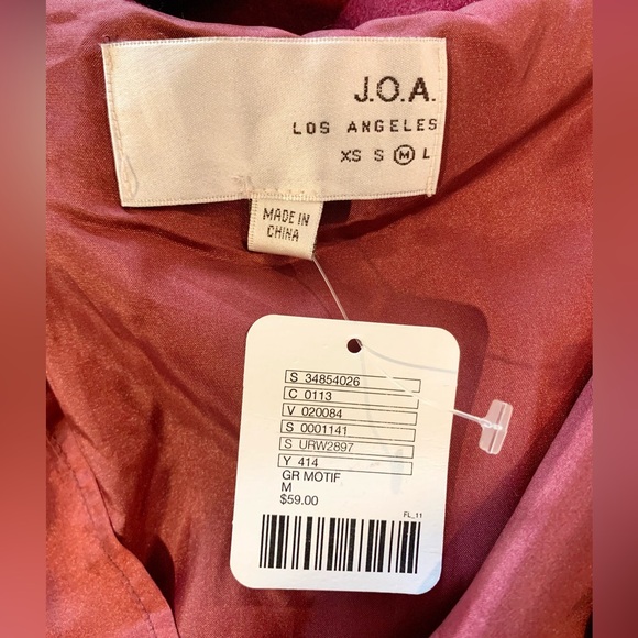 MOVING SALE | Women’s Urban Outfitters Pleated Burgundy Wool Jumper, Size M - Picture 3 of 3